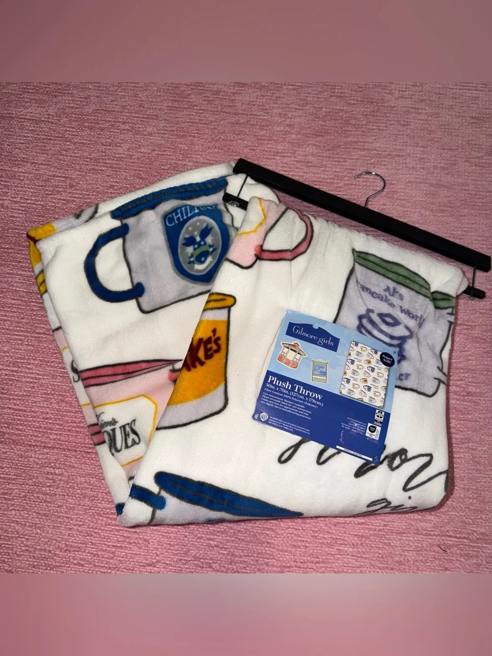 Gilmore Girls Coffee Mug Plush Throw Blanket 50” X 70” Dragonfly Inn Luke’s NEW